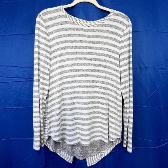 NWOT |•PEYTON PRIMROSE•| Super SOFT Oversize Split Back Striped Long Sleeve - Picture 8 of 14